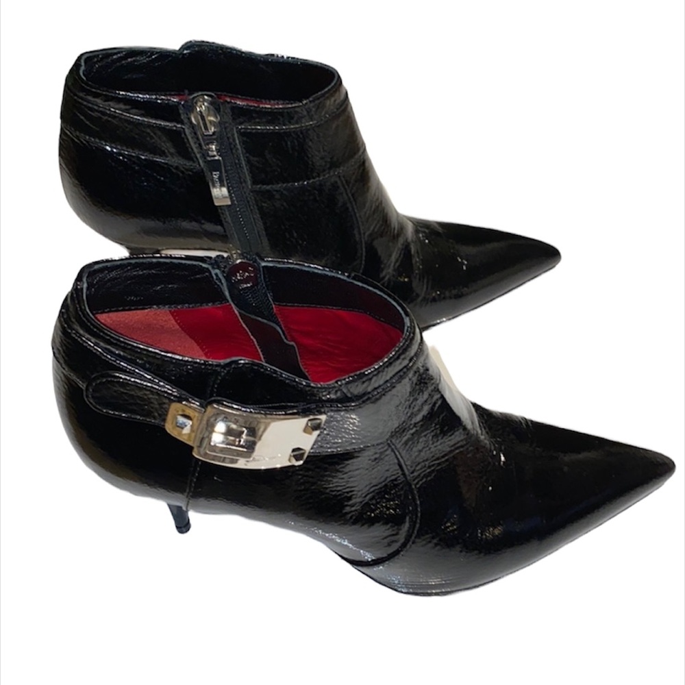 Cesare Paciotti Italy genuine leather pointed toe ankle boots signature dagger